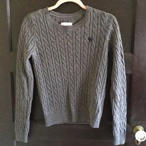 Abercrombie & Fitch grey sweater